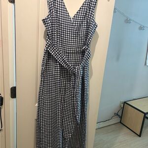 Banana Republic Black and White Sleeveless V-Neck Maxi Jumpsuit